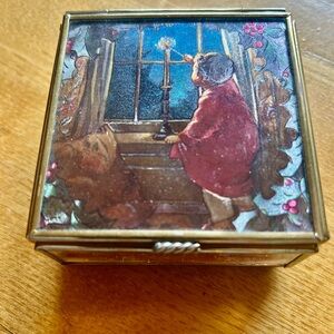 Decorative Glass and Brass Trimmed Box with Candlelight Scene